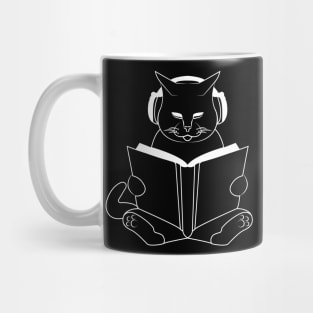 Cat reading book with headphones Mug